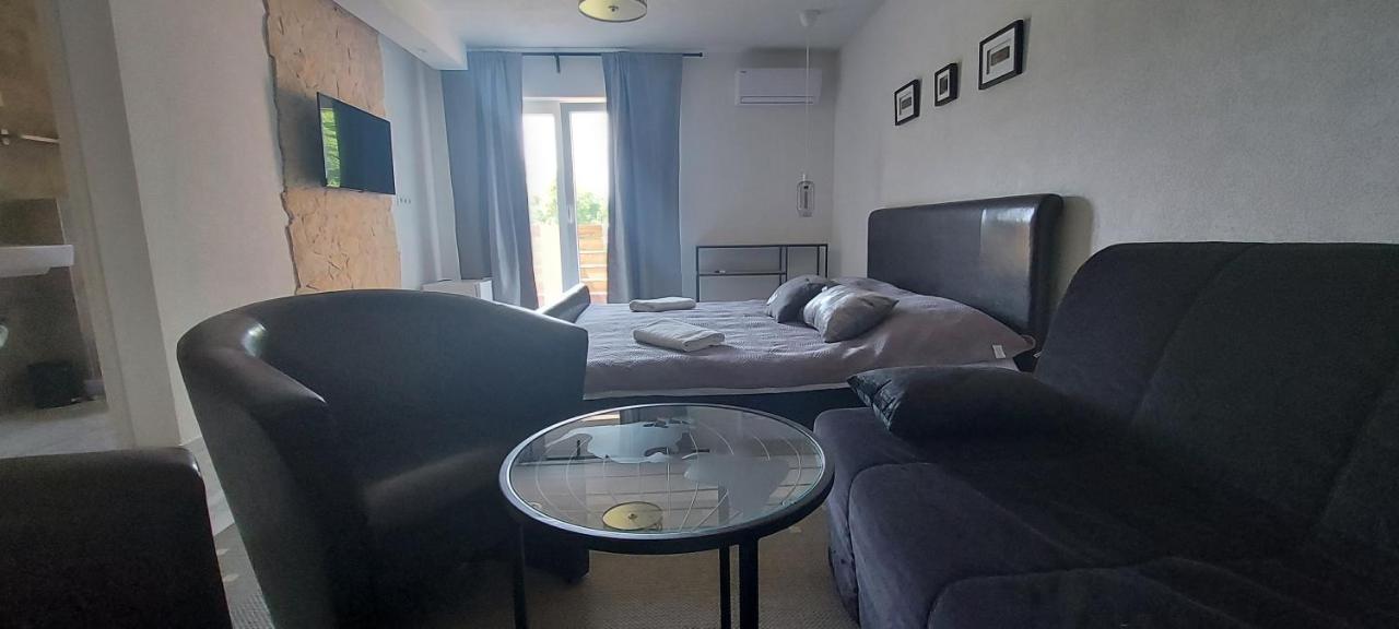 O'Toole'S, Plitvice Bed & Breakfast โคเรนนิซา ภายนอก รูปภาพ